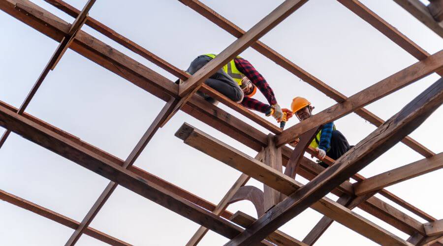 Professional residential roofers in Davenport, ND
